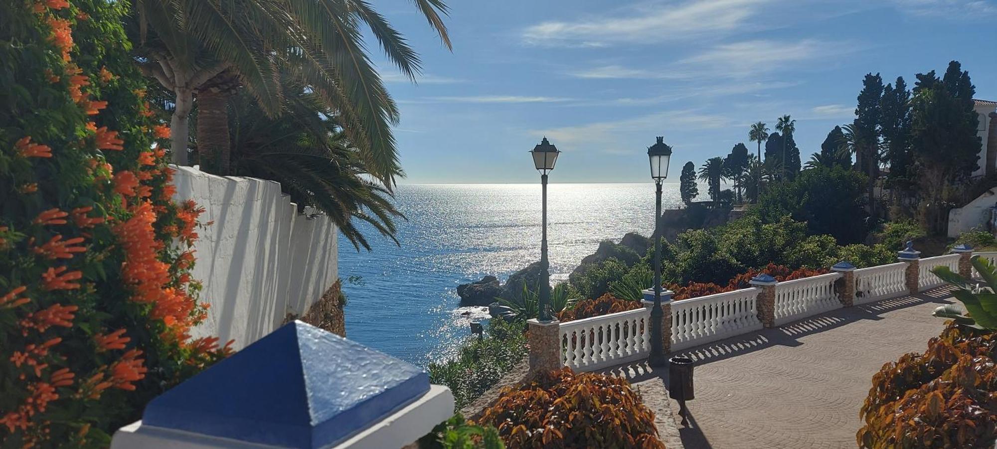 Apartamento Spectacular Sea Views, 2 Bed,2 Bath Nerja Exterior foto